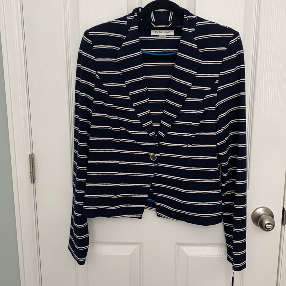 Calvin Klein NWT navy and white stripe blazer.